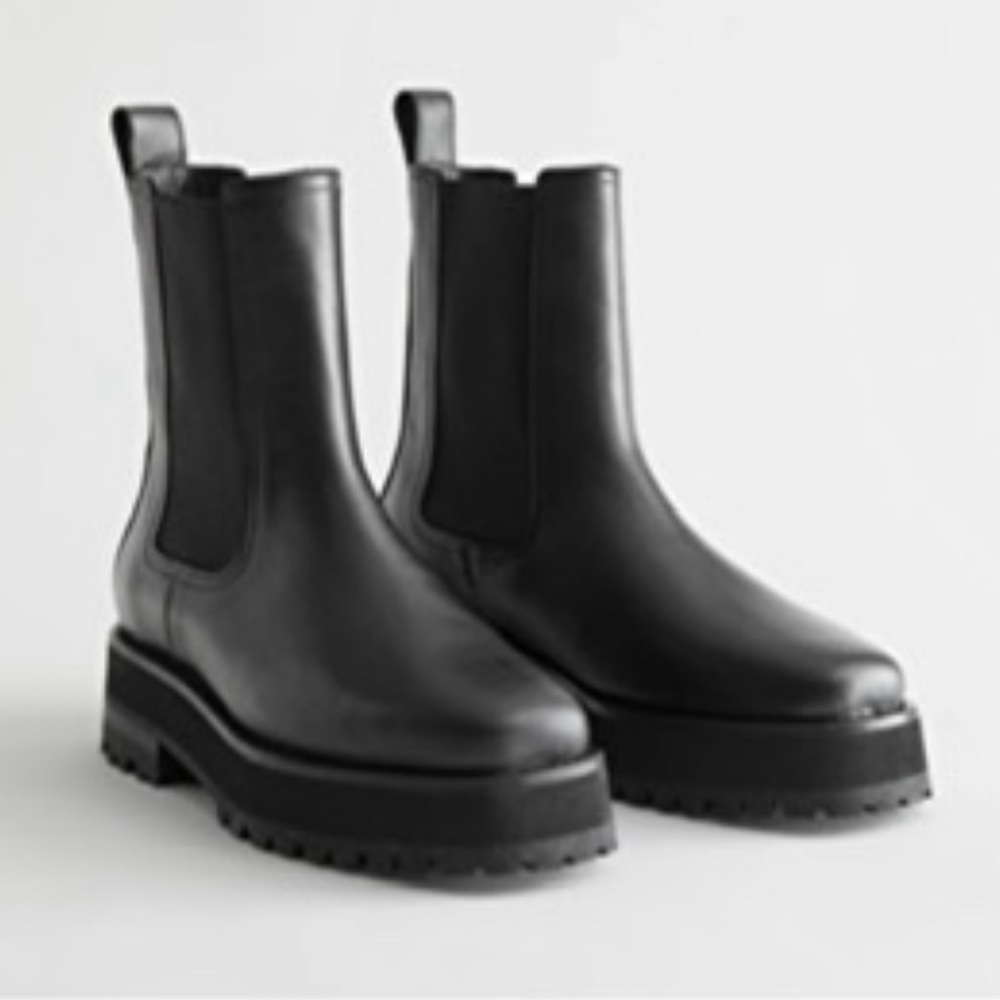 And other stories boots